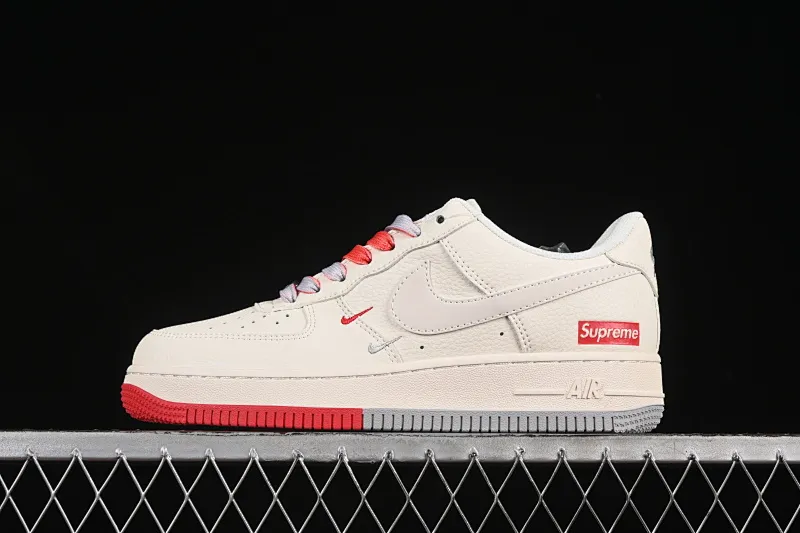 All categories Nk Air Force 1 Air Force series Nk Air Force 1 Low Air Force low top Nike Air Force 1'07 Low Supreme co-branded red and gray Air Force 1 low top casual sneakers XX3168-157
